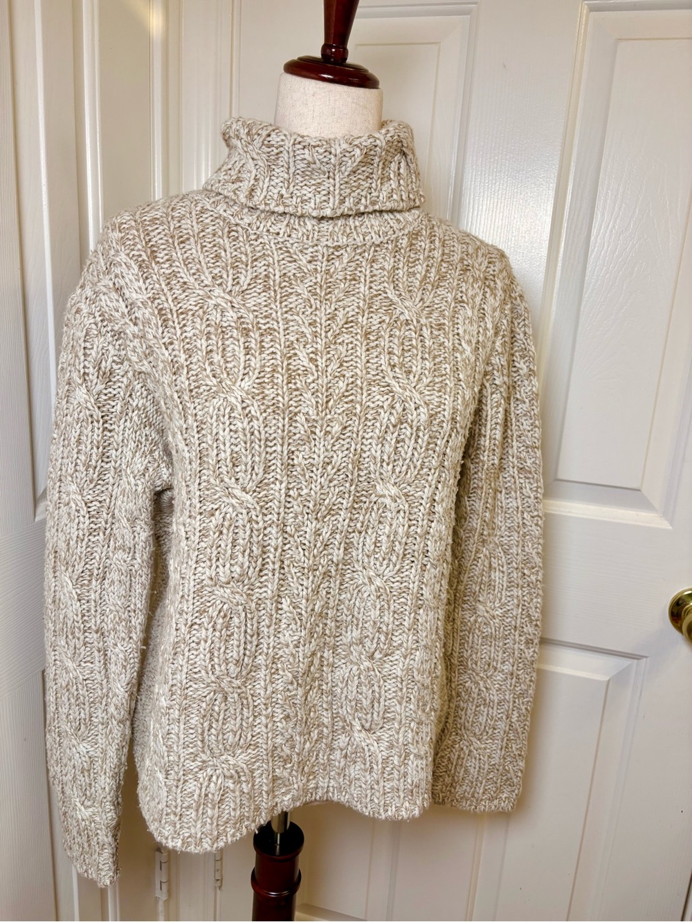 St. John’s Bay Cream White Tan Chunky Cable Knit Turtleneck Sweater XL